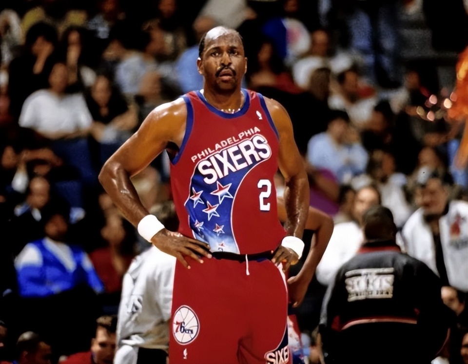 贡献, 查尔斯, 已经是相当 贡献, 查尔斯, 已经是相当